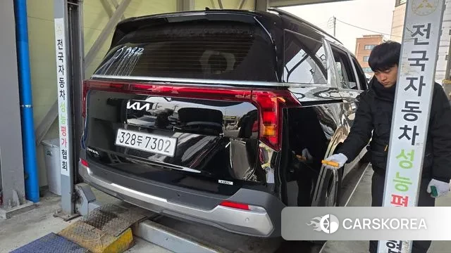 Kia The New Carnival 4th Generation 2023 Черный из Кореи, фото 5