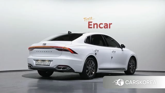 Hyundai The New Grandeur IG Hybrid id 4284861 из Кореи 12