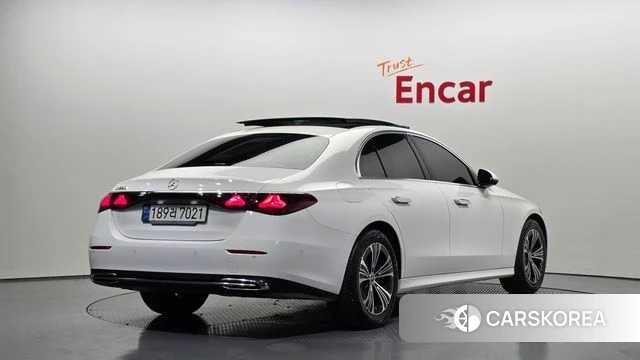 Mercedes-Benz E-Class W214 id 3952792 из Кореи 12