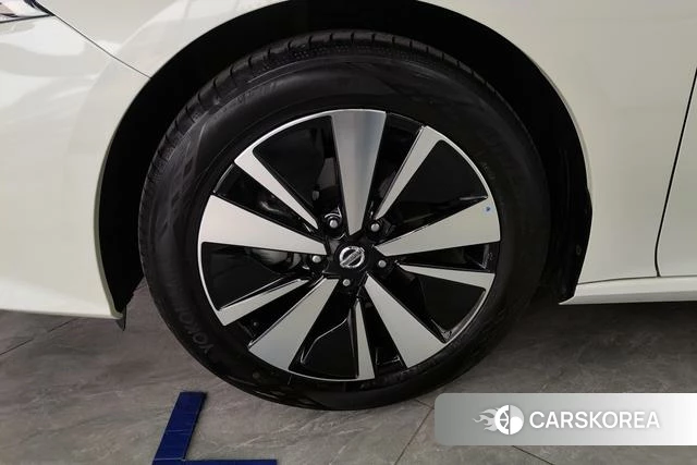 Nissan Teana id 4253527 из Китая 9