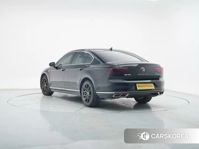 Volkswagen Magotan id 4275944 из Китая 12
