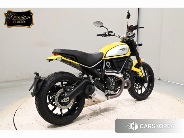 Проданный Ducati SCRAMBLER ICON 2022 из Японии, фото 2