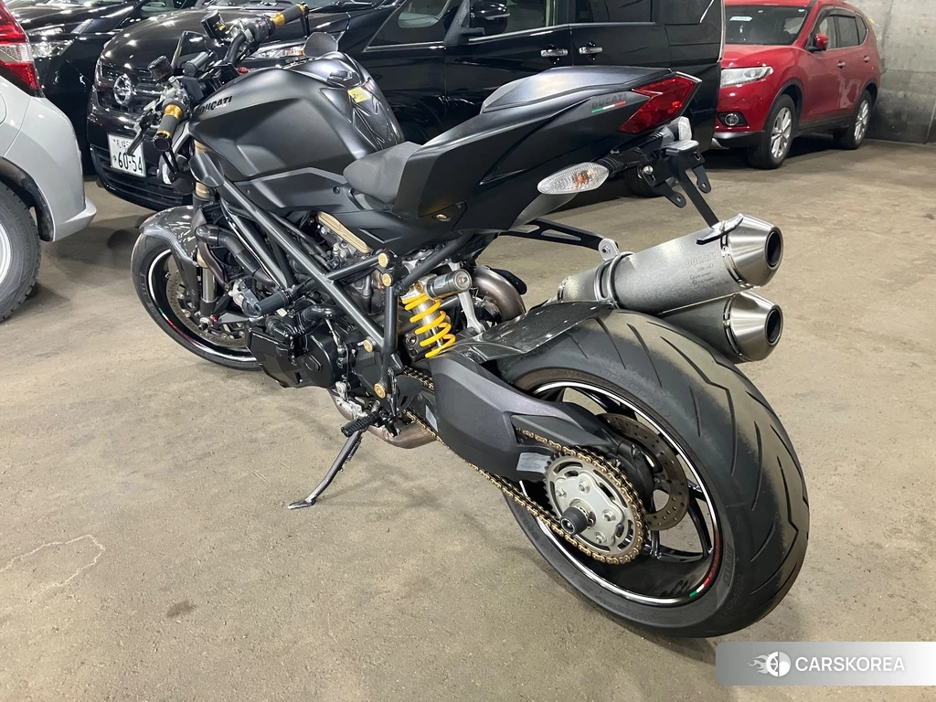 Проданный Ducati STREETFIGHTER 848 2012 из Японии, фото 2