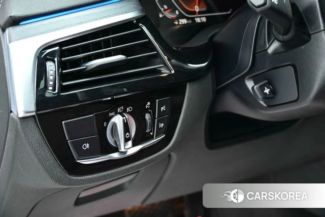 BMW 5 series id 4271228 из Китая 12