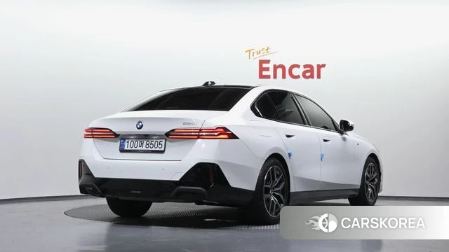 BMW 5 Series (G60) id 4630461 из Кореи 12