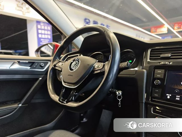 Volkswagen Golf id 4213685 из Китая 12