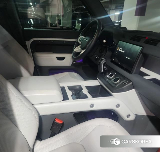 Land Rover Defender (L663) 2024 Белый из Кореи, фото 2