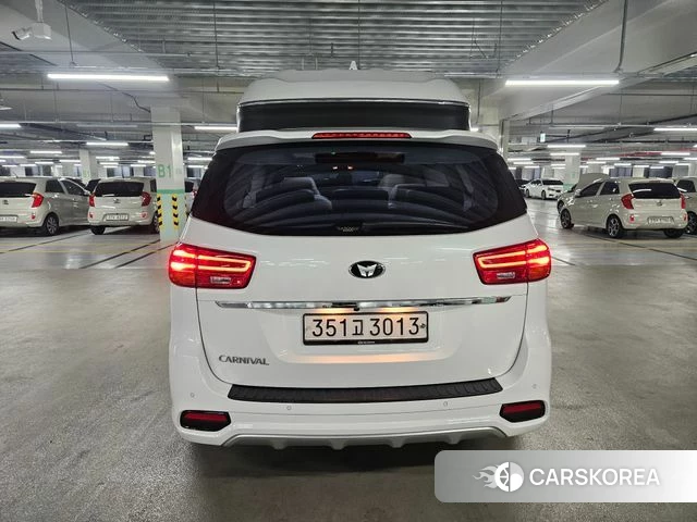 Kia The New Carnival id 3879482 из Кореи 10