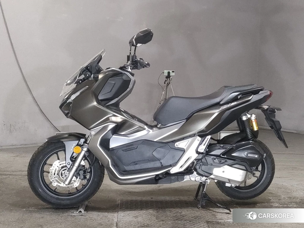 Проданный Honda ADV150 2019 из Японии