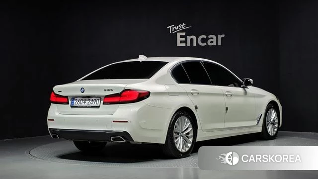 BMW 5 Series (G30) id 4793067 из Кореи 12