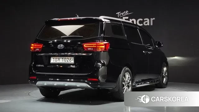 Kia The New Carnival id 3672833 из Кореи 12