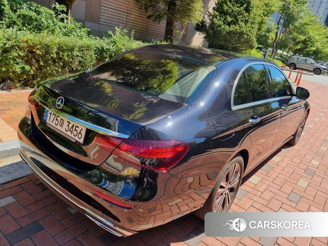 Mercedes-Benz E-Class W213 2021 Черный из Кореи, фото 4