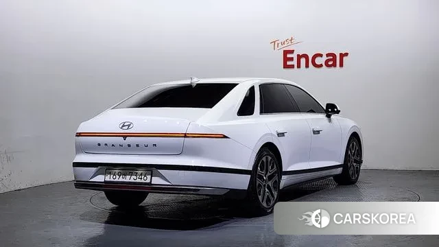 Hyundai Grandeur (GN7) id 3740150 из Кореи 12