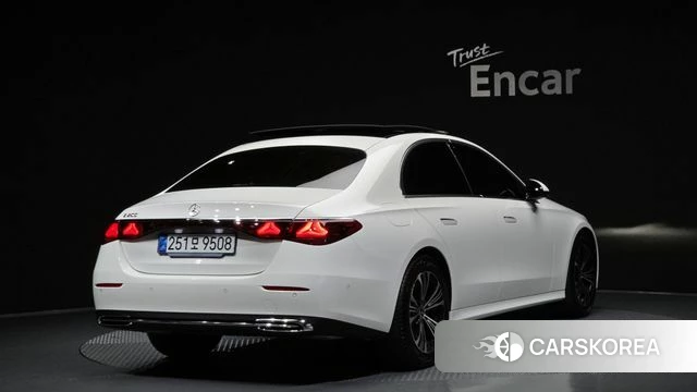 Mercedes-Benz E-Class W214 id 4474113 из Кореи 12