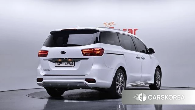 Kia The New Carnival id 4245975 из Кореи 12