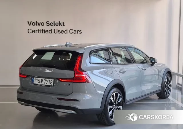 Volvo V60 Cross-Country 2nd Generation id 3425790 из Кореи 12