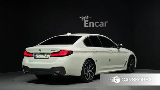 BMW 5 Series (G30) id 4880678 из Кореи 12