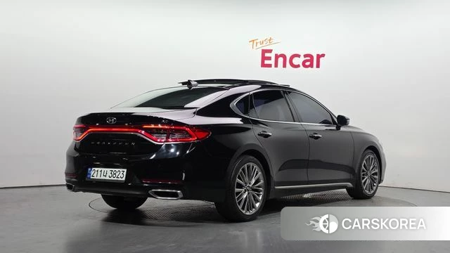 Hyundai Grandeur IG id 4425070 из Кореи 12