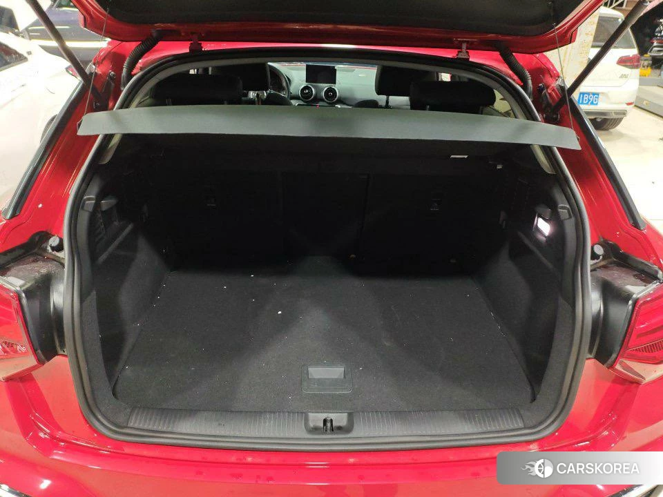 Audi Q2L id 4498795 из Китая 7