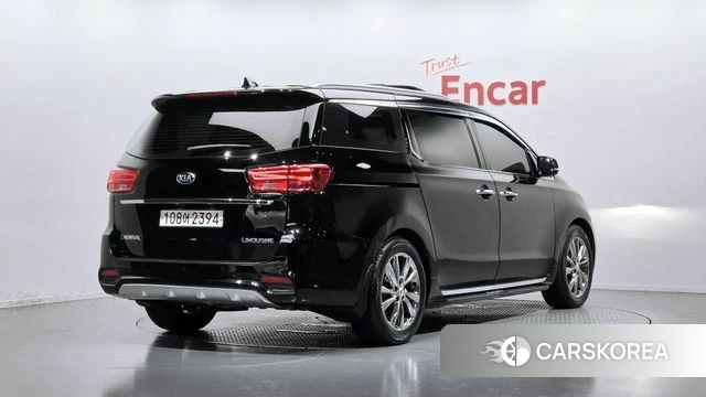Kia The New Carnival id 4677847 из Кореи 12