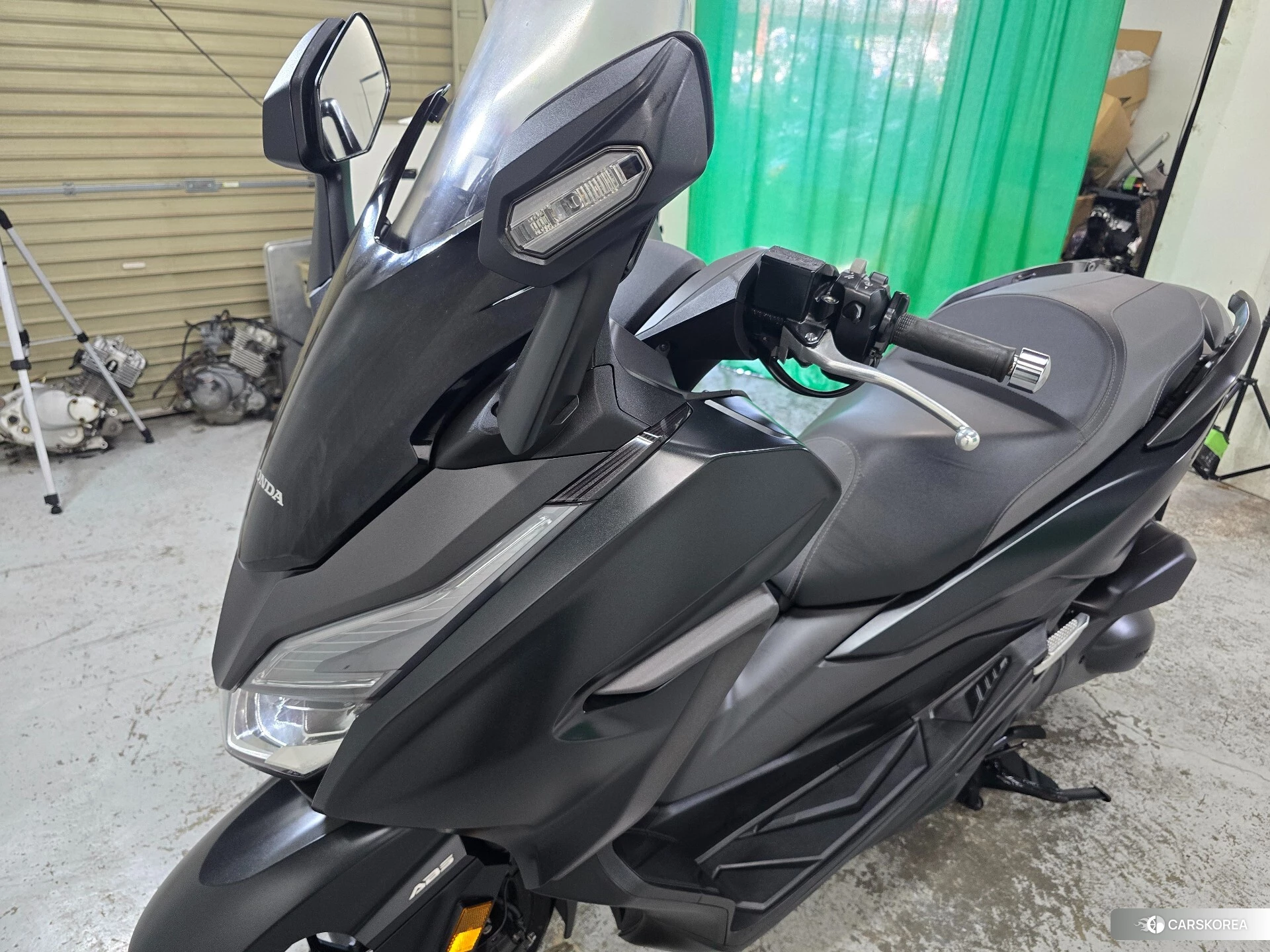 Проданный Honda FORZA id 4380269 из Японии, фото 12