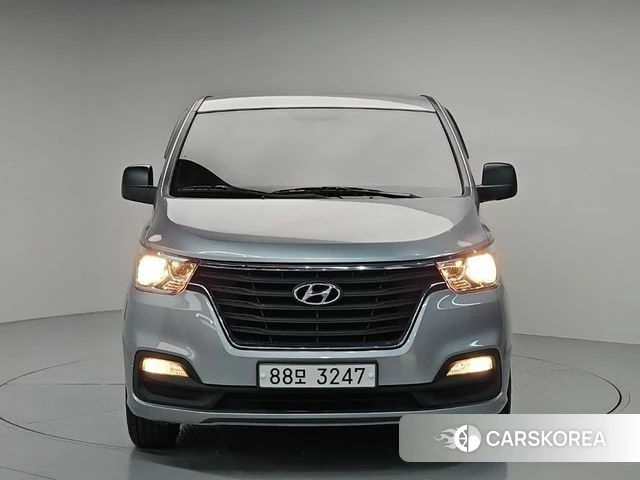 Hyundai The New Grand Starex 2019 Серебряный из Кореи, фото 2