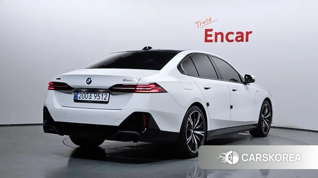 BMW 5 Series (G60) id 4554854 из Кореи 12