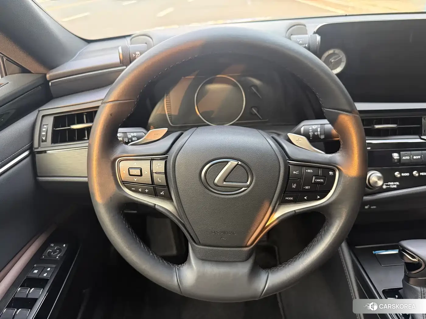 Lexus ES id 4629179 из Китая 7
