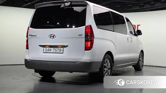 Hyundai The New Grand Starex id 4677787 из Кореи 12
