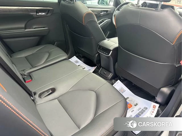 Toyota Crown Lufang 2024 Белый из Китая, фото 6