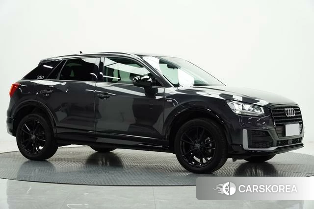 Audi Q2L id 4258684 из Китая 12