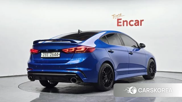 Hyundai Avante AD id 3834921 из Кореи 12