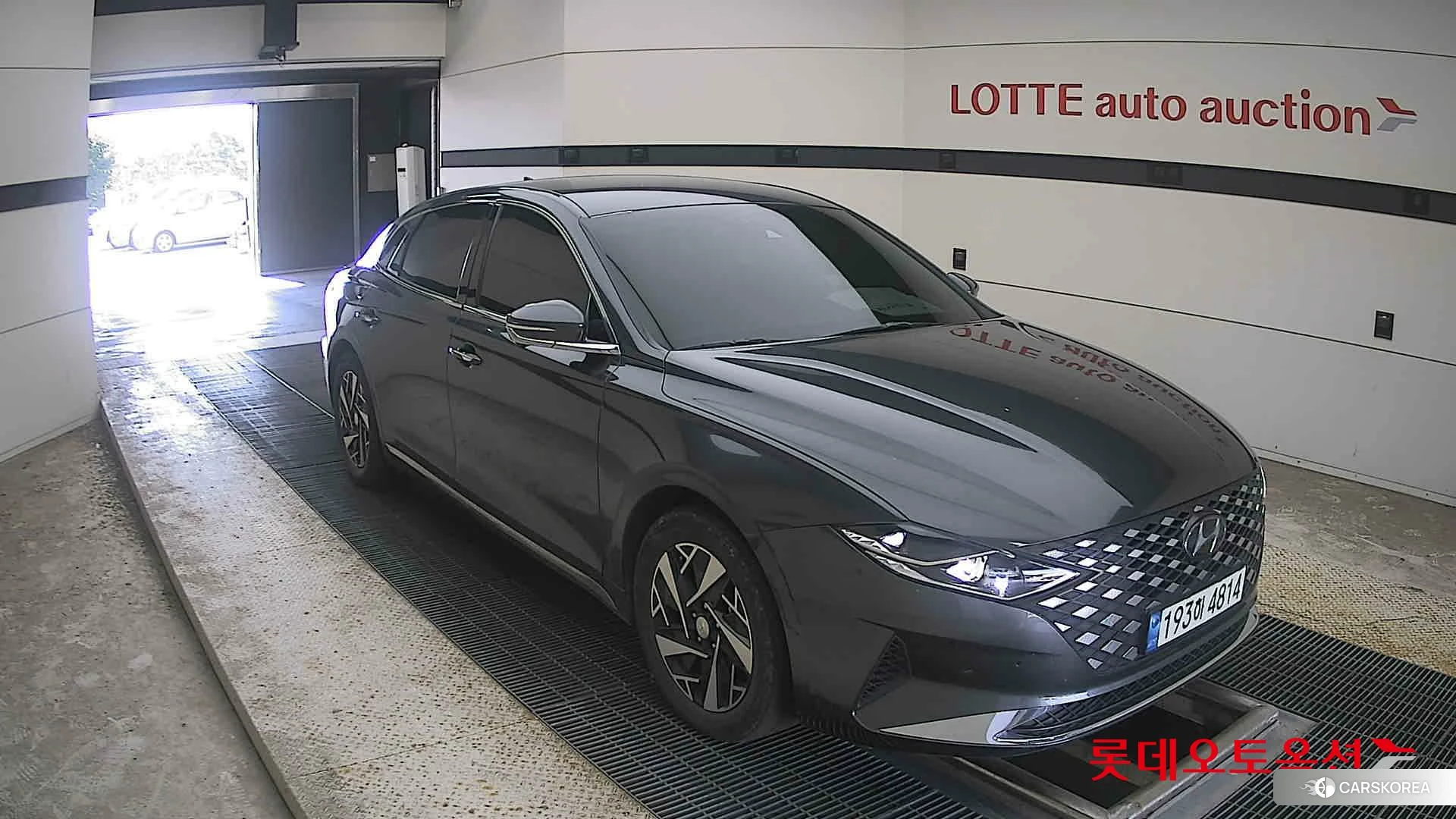 Hyundai Grandeur Hybrid id 4902565 из Кореи 12