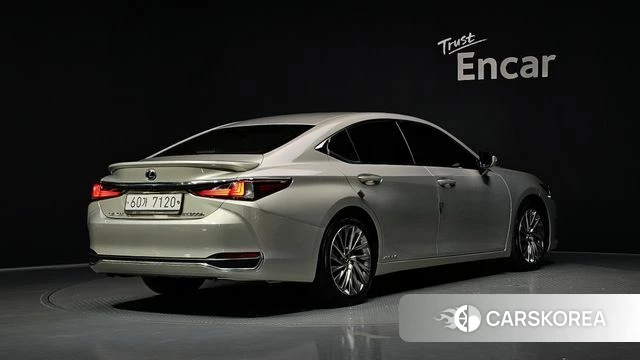 Lexus ES300h 7th generation id 4435548 из Кореи 12