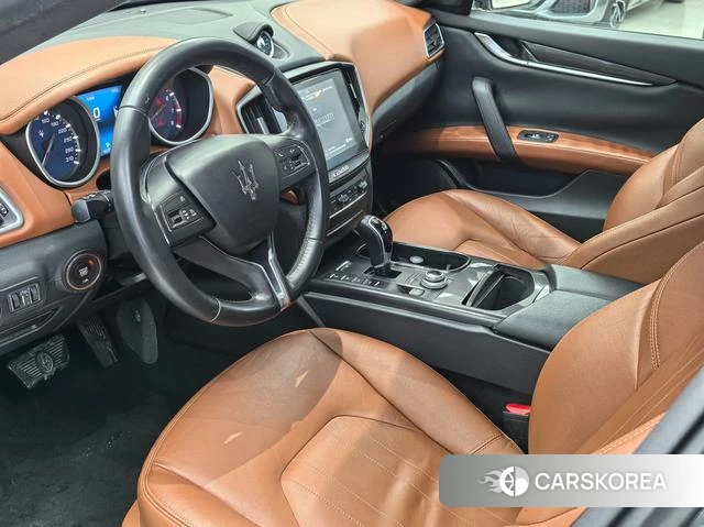 Maserati Ghibli id 4213574 из Китая 8
