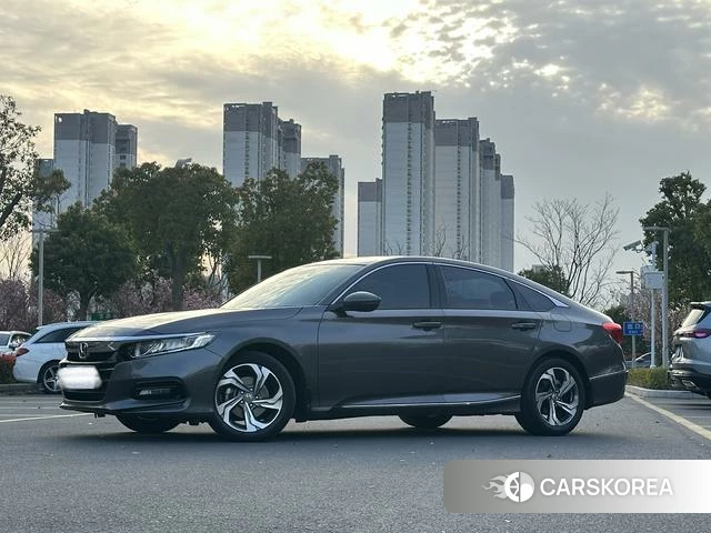 Honda Accord id 4273155 из Китая 7