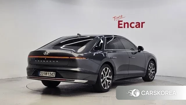 Hyundai Grandeur Hybrid (GN7) id 3223744 из Кореи 12