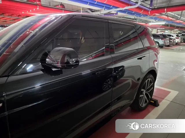 Land Rover Range Rover Sport 3rd Generation 2023 Черный из Кореи, фото 2