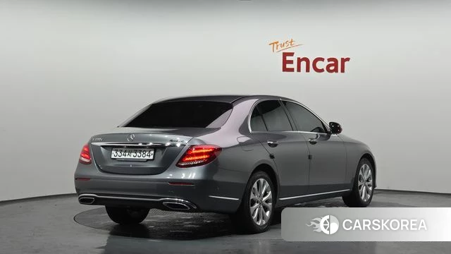 Mercedes-Benz E-Class W213 id 3911896 из Кореи 12