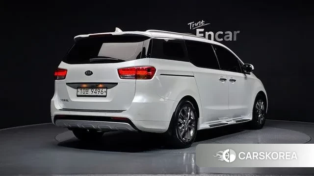 Kia All New Carnival id 3661962 из Кореи 12