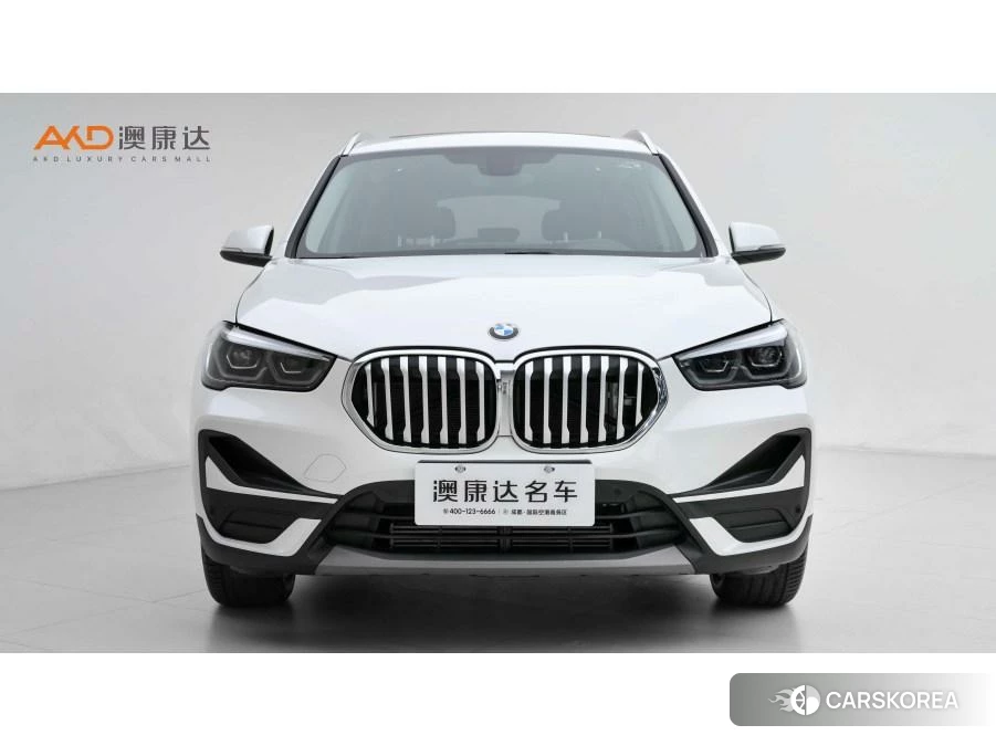 BMW X1 2021 Белый из Китая, фото 2