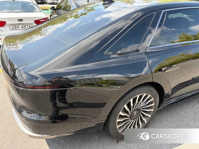 Hyundai Grandeur Hybrid (GN7) 2025 Черный из Кореи, фото 2