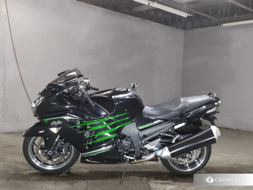 Проданный Kawasaki ZX-14R NINJA 2013 из Японии