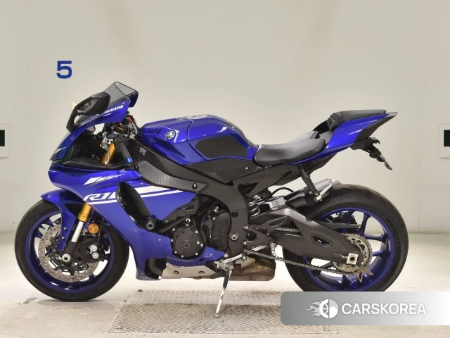 Yamaha YZF-R1 2018 из Японии