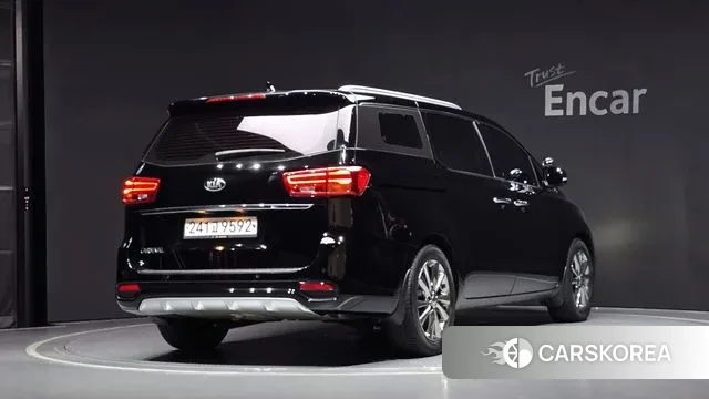 Kia The New Carnival id 3060101 из Кореи 12