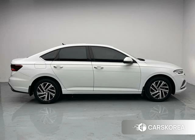 Volkswagen Lavida id 4216930 из Китая 12