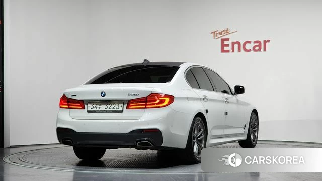 BMW 5 Series (G30) id 3821098 из Кореи 12