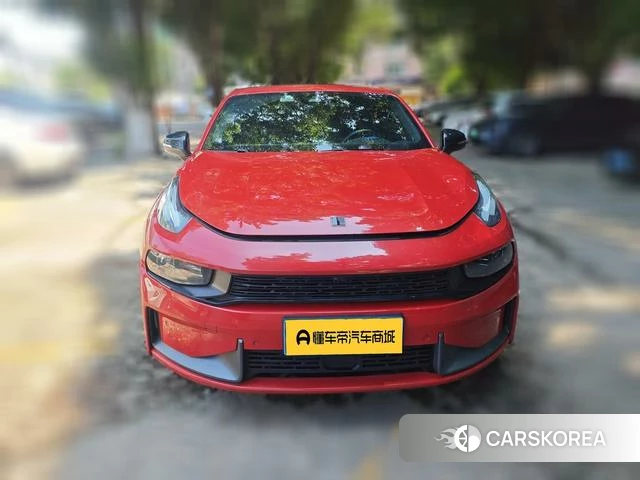 Lynk 03 2019 Красный из Китая, фото 2