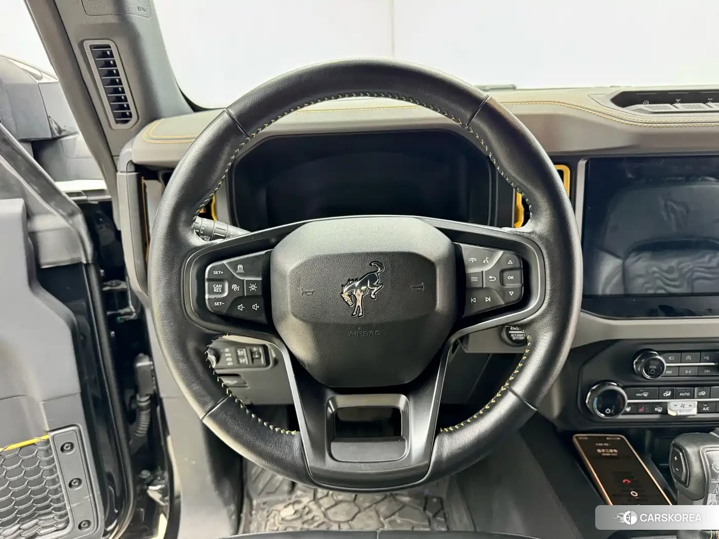 Ford Mustang id 4538676 из Китая 12