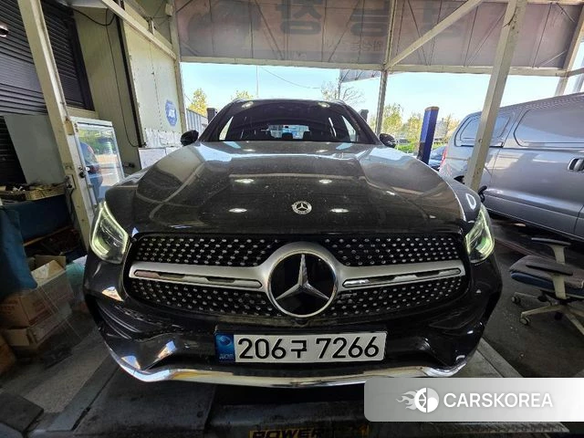 Mercedes-Benz GLC-Class X253 2022 Черный из Кореи, фото 2